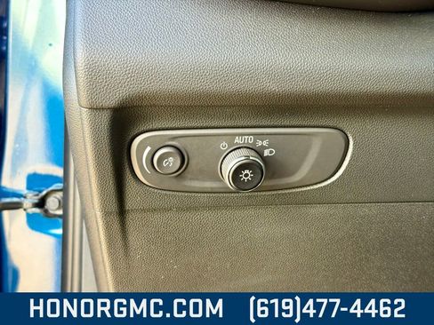Used 2023 Buick Envision Essence image 12