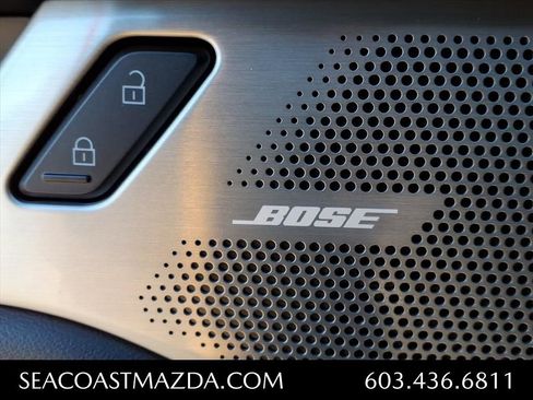 New 2026 MAZDA MAZDA3 Hatchback w/Premium Plus Pkg image 8