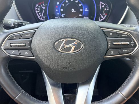 Used 2019 Hyundai Santa Fe AWD image 11