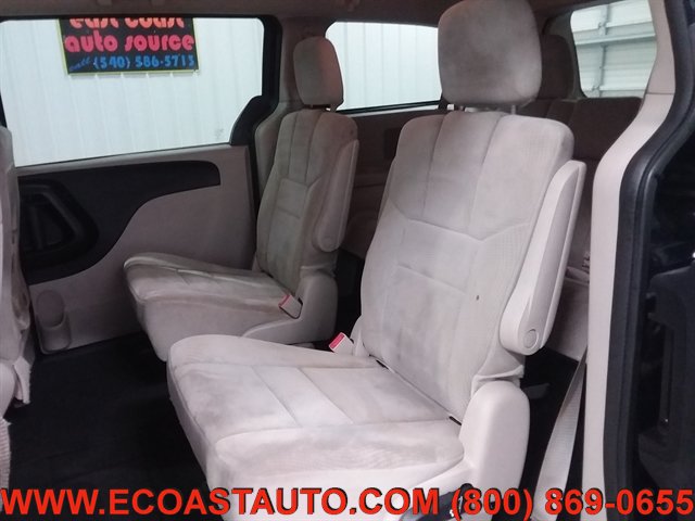 Used 2014 Dodge Grand Caravan SXT w/ Rear Park Assist Package FWD image 13