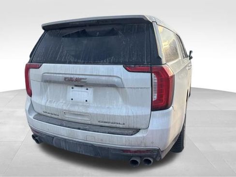 Used 2023 GMC Yukon XL Denali w/ Denali Reserve Package image 14