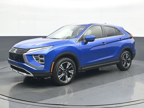 Used 2024 Mitsubishi Eclipse Cross SE image 2