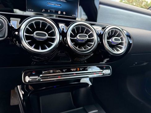 Used 2021 Mercedes-Benz A 220 4MATIC image 25