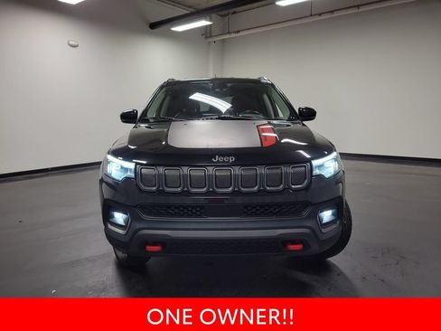 Used 2022 Jeep Compass Trailhawk w/ Trailhawk Elite Group AWD/4WD image 3