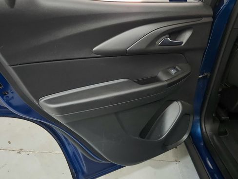 Used 2021 Chevrolet TrailBlazer LT w/ Convenience Package FWD image 21