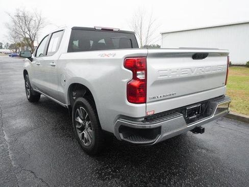Used 2022 Chevrolet Silverado 1500 LT image 5