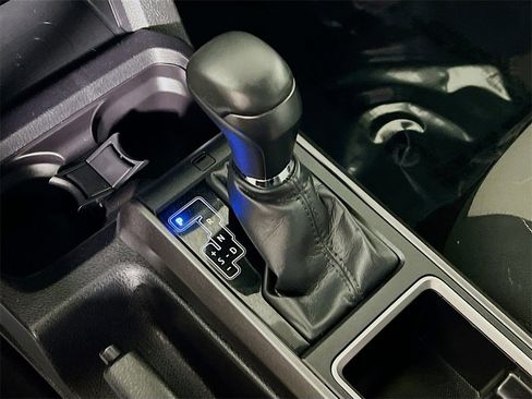 Certified 2023 Toyota Tacoma TRD Off-Road image 16