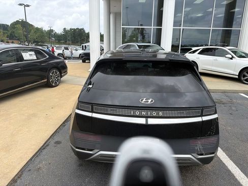 Used 2022 Hyundai Ioniq 5 SEL RWD image 4