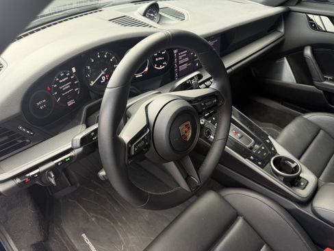 Certified 2020 Porsche 911 Carrera 4S AWD/4WD image 4