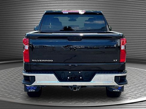 Used 2023 Chevrolet Silverado 1500 LT AWD/4WD image 5