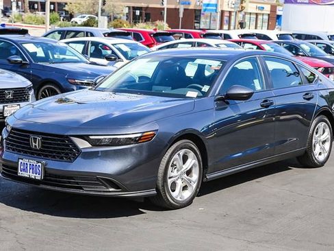 Certified 2025 Honda Accord LX image 5