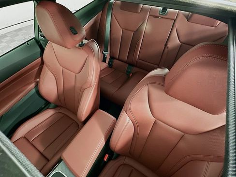 Used 2025 BMW 430i Coupe w/ M Sport Package image 22