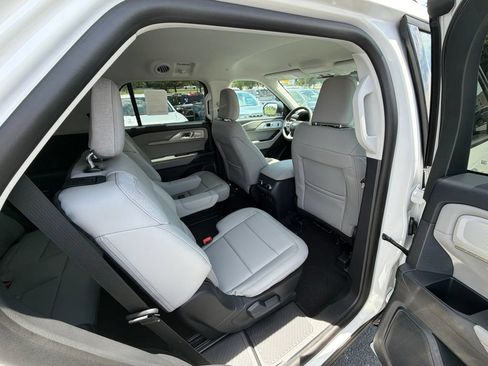 New 2026 Ford Explorer Active w/ Active Comfort Package AWD/4WD image 14