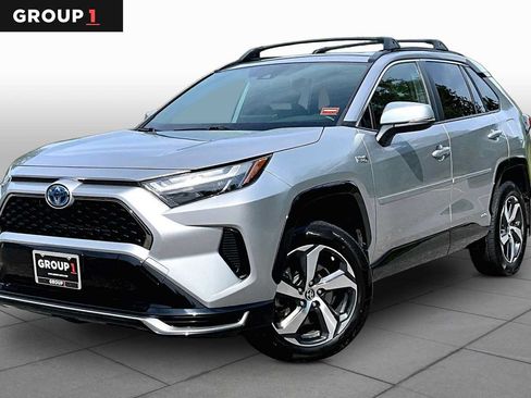 Used 2023 Toyota RAV4 SE w/ Weather & Moonroof Package AWD/4WD image 1
