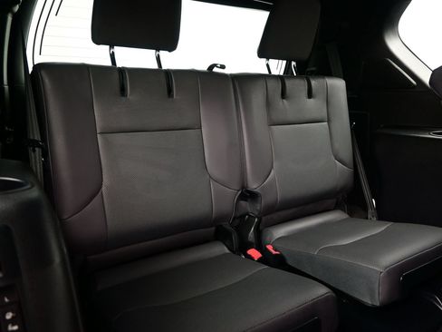 Used 2021 Lexus GX 460 Premium w/ Accessory Package AWD/4WD image 15