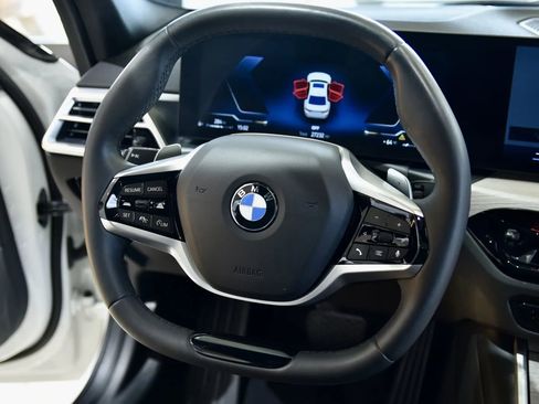 Used 2025 BMW 330i xDrive Sedan image 19