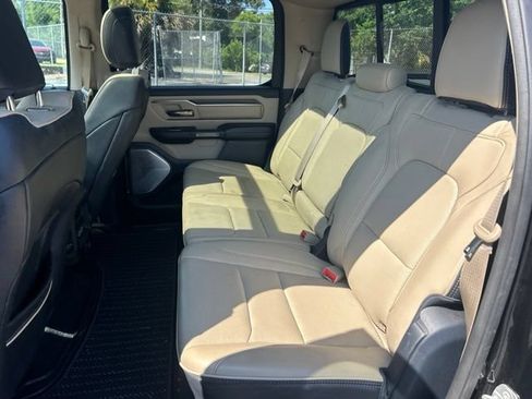 Used 2021 RAM 1500 Limited AWD/4WD image 22
