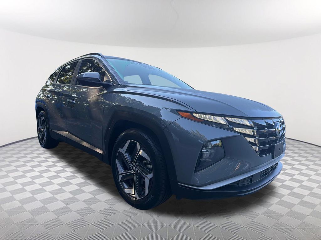 Used 2024 Hyundai Tucson SEL w/ Convenience Package FWD image 3