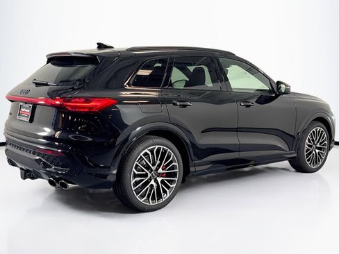 New 2026 Audi SQ5 Prestige AWD/4WD image 5