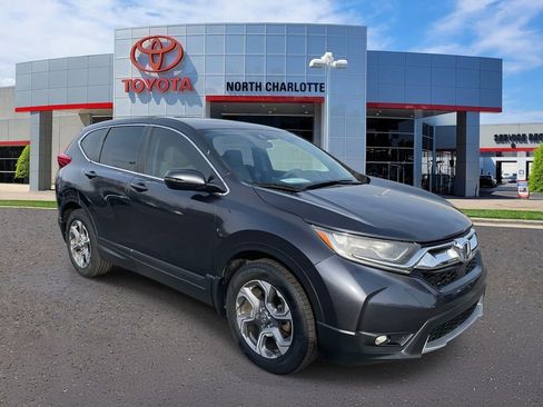 Used 2017 Honda CR-V EX image 2