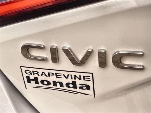 Certified 2024 Honda Civic Sport Touring image 8
