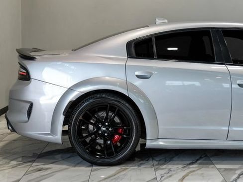 Used 2020 Dodge Charger Scat Pack RWD image 13