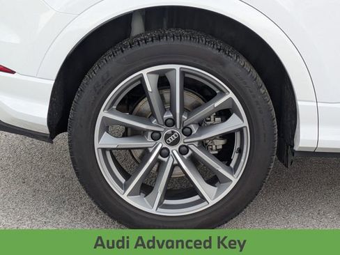 Used 2024 Audi Q3 2.0T Premium image 13
