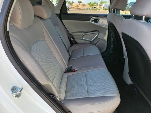 Used 2022 Kia Soul LX FWD image 24