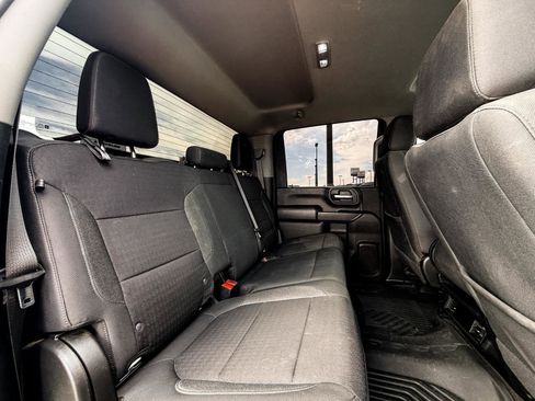 Used 2023 Chevrolet Silverado 2500 LT image 16