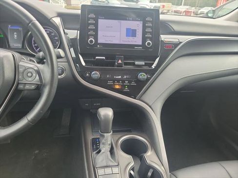 Certified 2024 Toyota Camry SE image 19