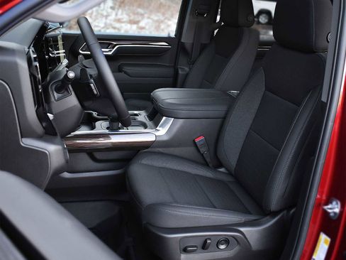 New 2026 Chevrolet Silverado 1500 LT Trail Boss w/ Convenience Package II image 9