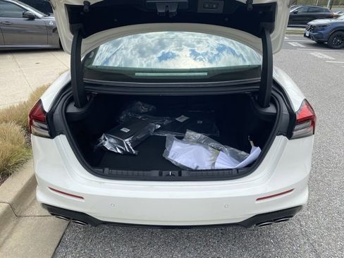 New 2024 Maserati Ghibli Modena image 9