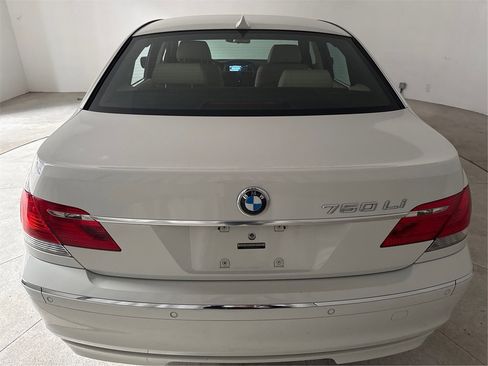 Used 2008 BMW 750Li image 28