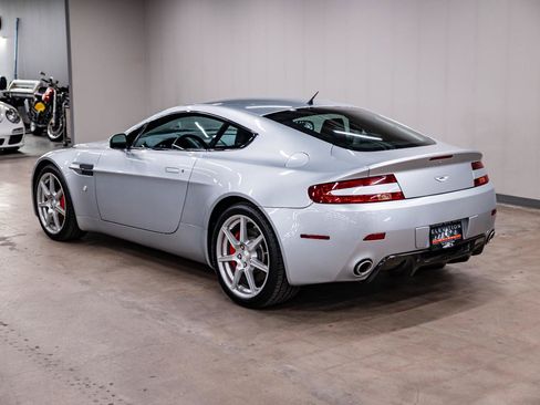 Used 2007 Aston Martin V8 Vantage Coupe RWD image 30