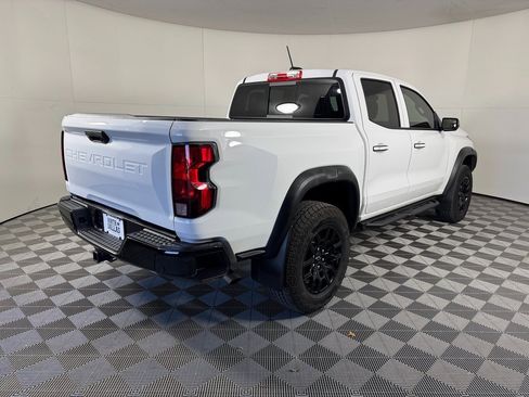 Used 2025 Chevrolet Colorado Trail Boss image 7