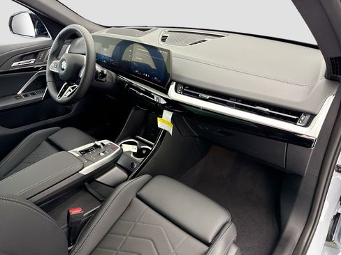 New 2026 BMW X2 xDrive28i w/ Technology Package image 16