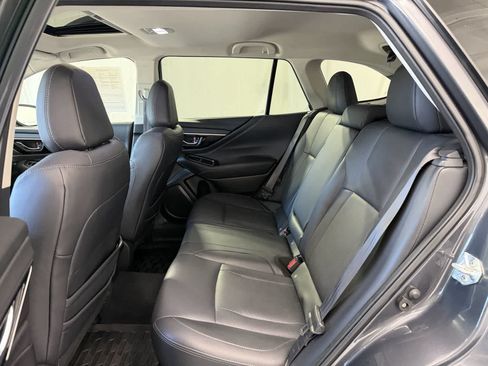 Used 2023 Subaru Outback Limited AWD/4WD image 11