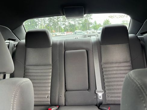 Used 2013 Dodge Challenger R/T RWD image 14