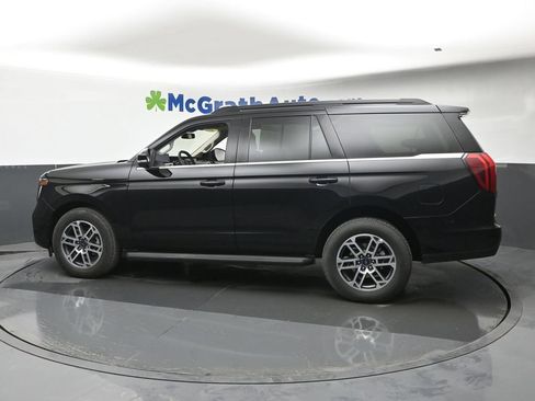 Used 2025 Ford Expedition Active AWD/4WD image 24