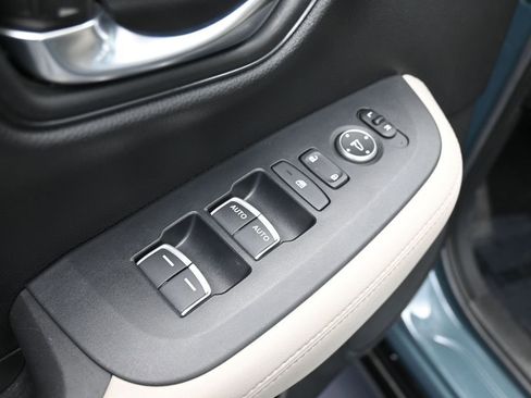 Used 2024 Honda HR-V EX-L image 32