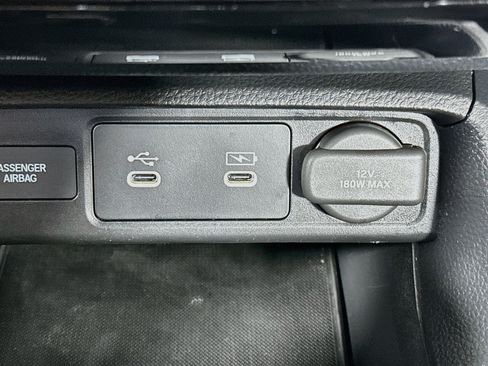 Used 2025 Honda Civic Sport image 26