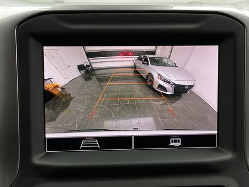 Used 2022 Chevrolet Silverado 1500 Custom Trail Boss w/ Realtree Special Edition image 18