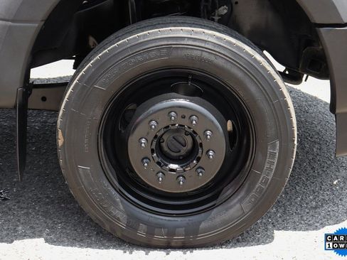 Used 2019 Ford F550 4x4 Crew Cab Super Duty image 34