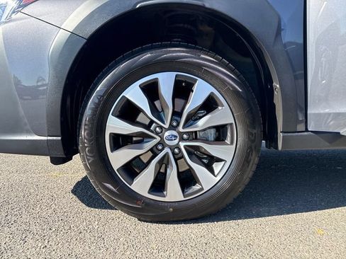 Used 2024 Subaru Outback Touring AWD/4WD image 28