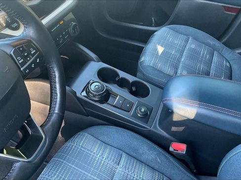 Used 2023 Ford Bronco Sport Heritage w/ Heritage Convenience Package image 18