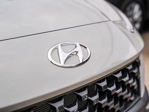 Certified 2023 Hyundai Kona SEL image 6