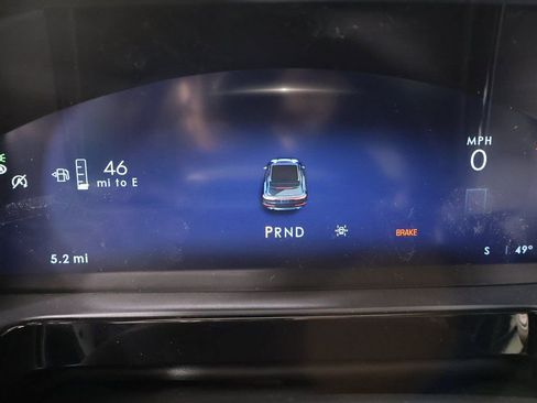 New 2026 Lincoln Corsair Premiere FWD image 4