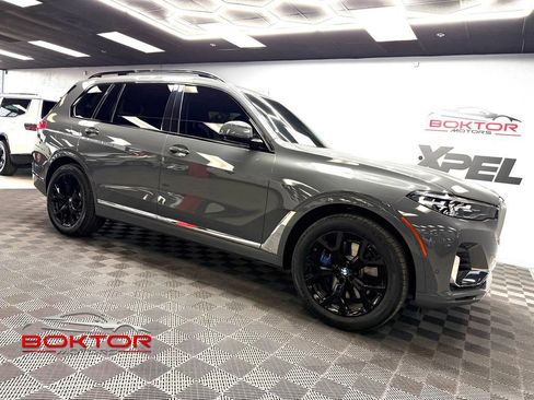 Used 2021 BMW X7 xDrive40i w/ Premium Package AWD/4WD image 1