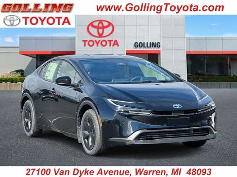 New 2026 Toyota Prius LE image 1