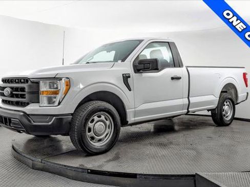 Used 2022 Ford F150 XL w/ Trailer Tow Package RWD image 2